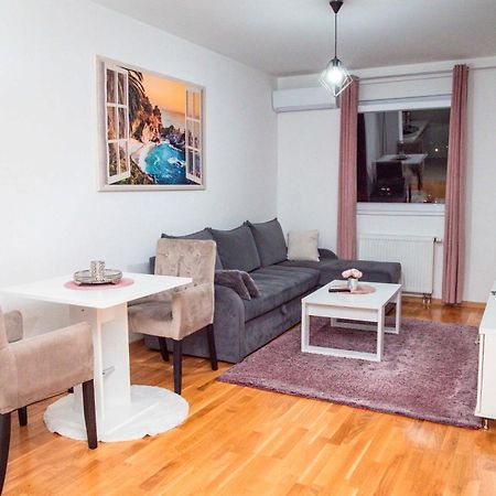 Apartman Royal 2 Doboj Kültér fotó
